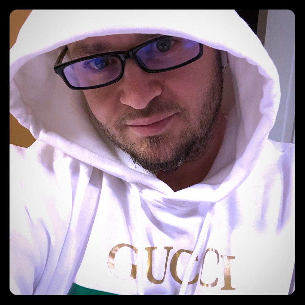 GUCCI😉